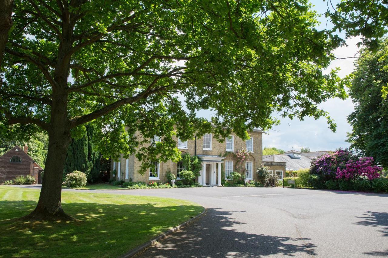 Hadlow Manor Hotel Exterior foto